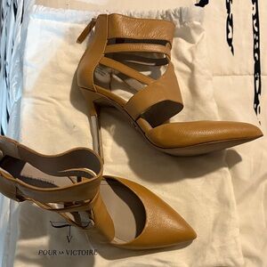 Pour La Victoire Camel Strappy Heels
